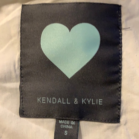 Kendall and Kylie faux fur vest - Picture 4 of 5